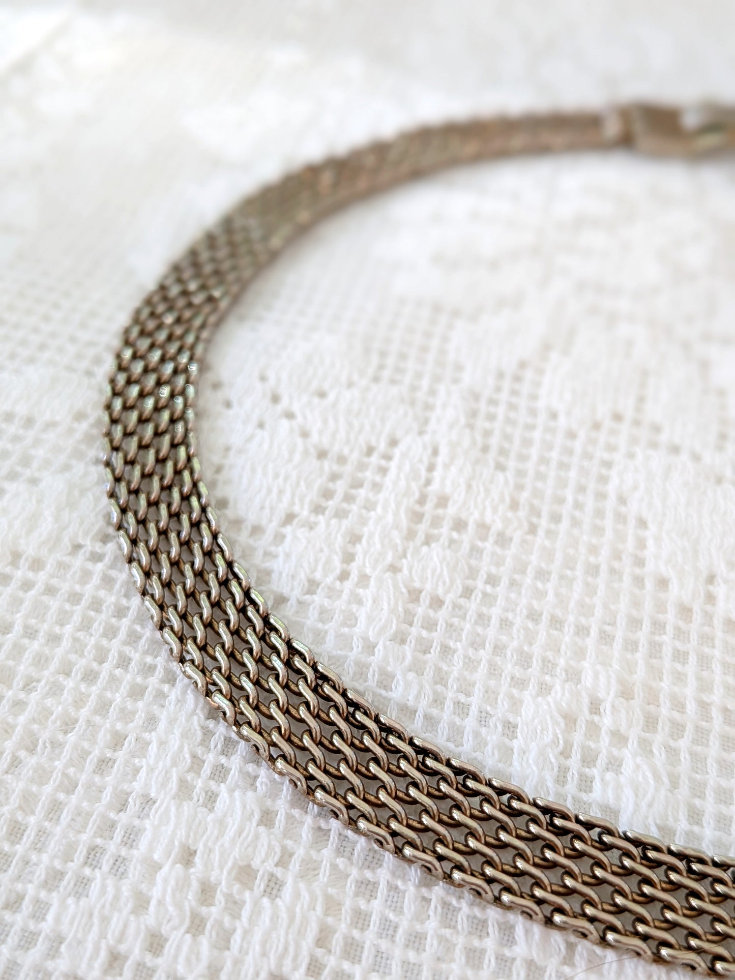The Blair Collar Mesh Necklace | 1970s