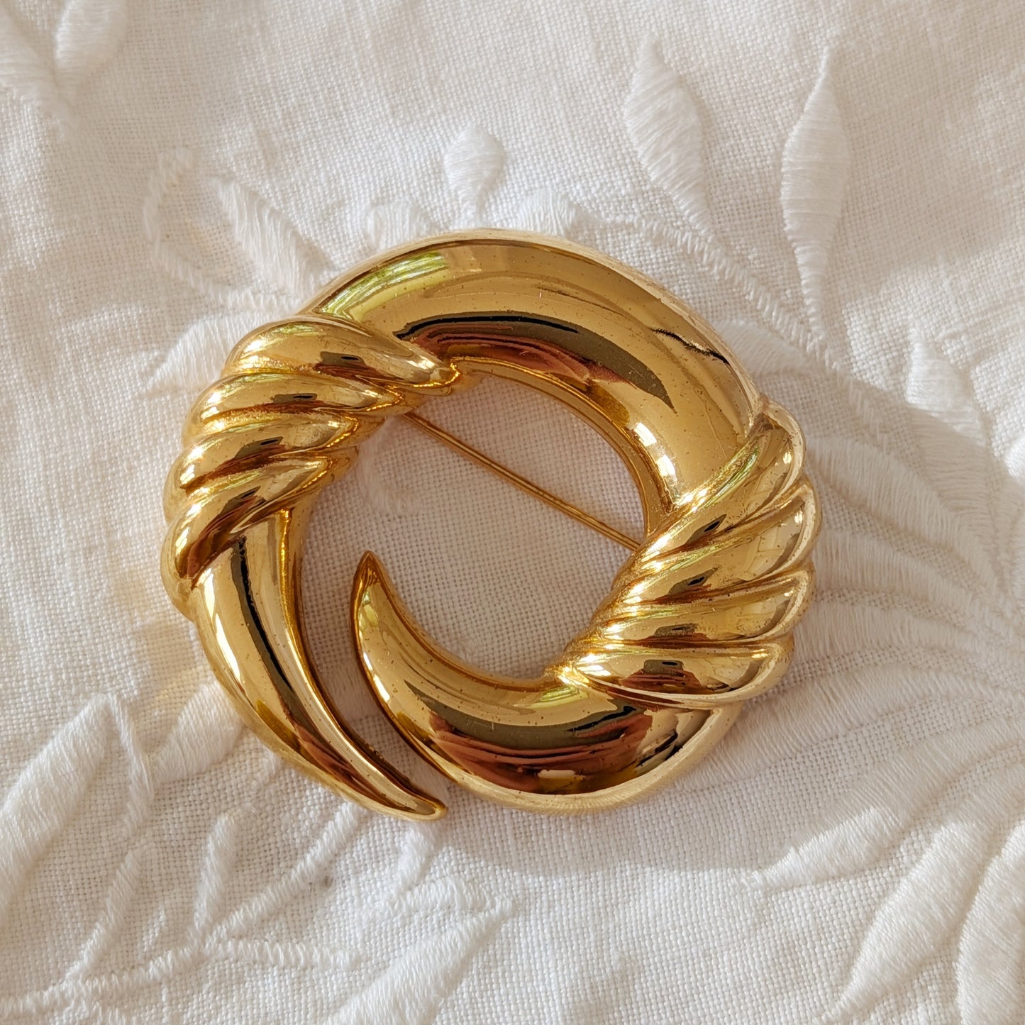 The Signature Brooch | 1980s
